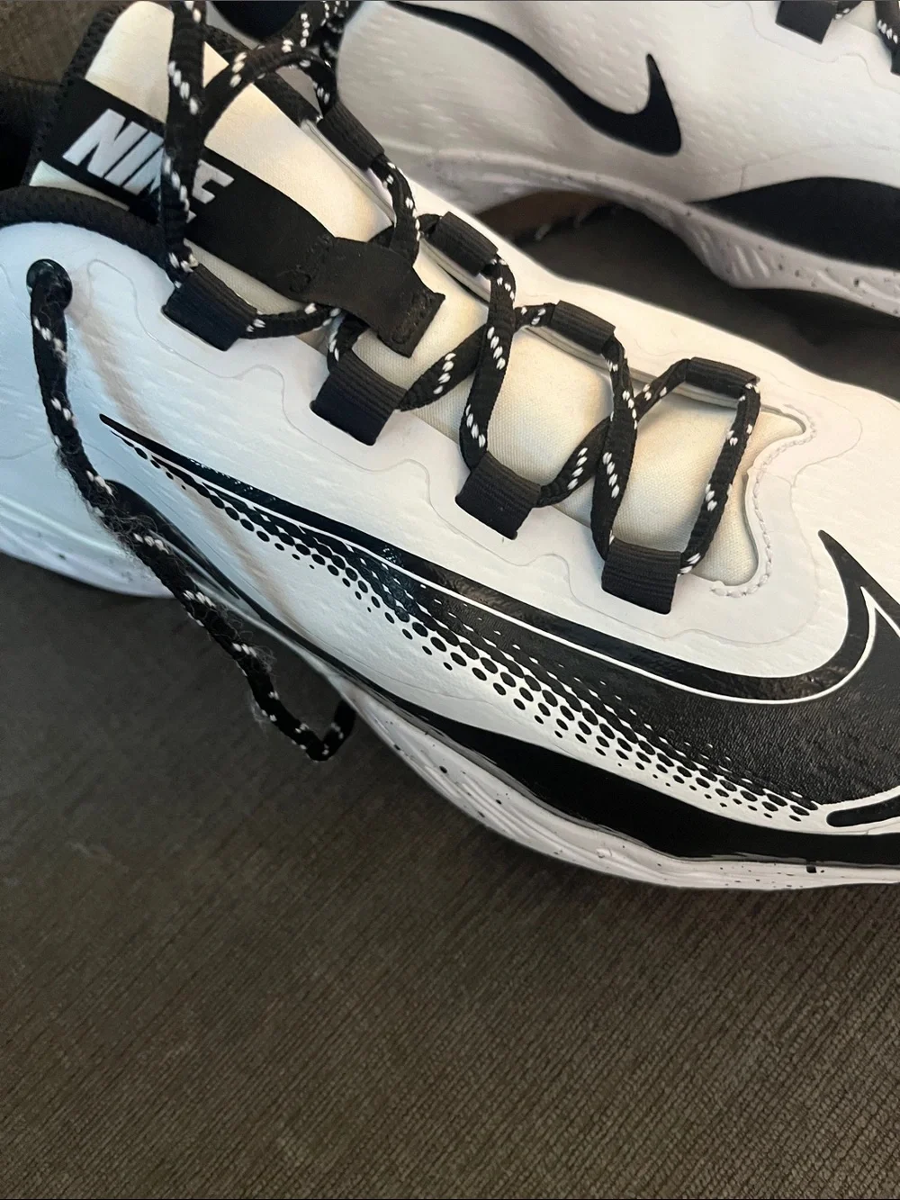 Nike Alpha Huarache Elite 4 Low baseball cleats white black Men’s Size 14 NEW
